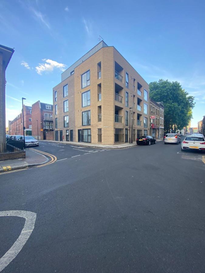Central London, Jaccuzzi,Newbuild, 2 Bedrooms Two Baths Esterno foto