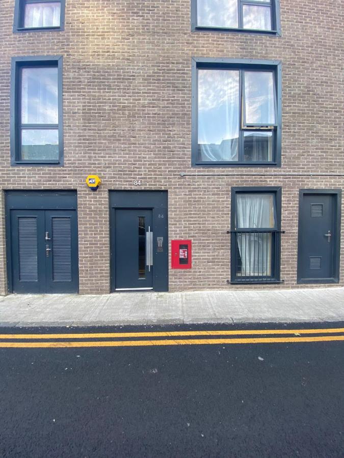 Central London, Jaccuzzi,Newbuild, 2 Bedrooms Two Baths Esterno foto